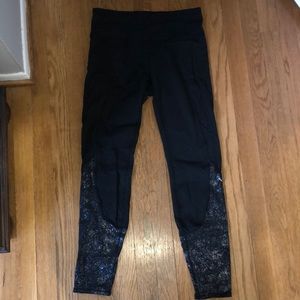 Women’s athleta leggings sz medium